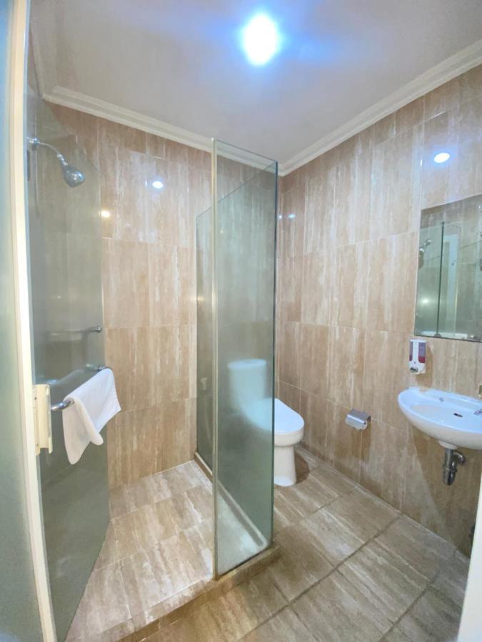 Riverstone Hotel & Cottage Batu  Kültér fotó