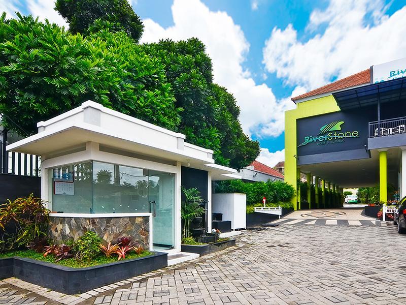 Riverstone Hotel & Cottage Batu  Kültér fotó