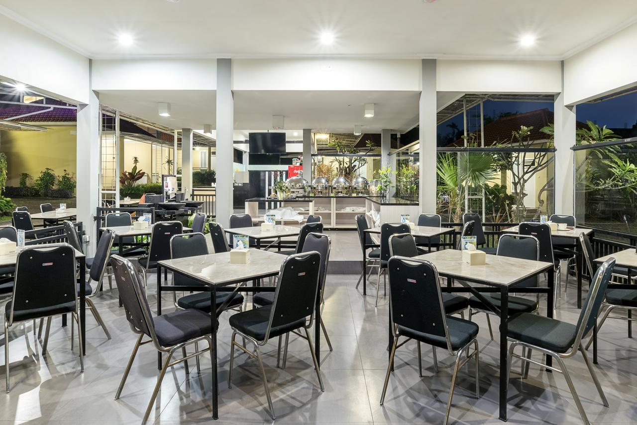 Riverstone Hotel & Cottage Batu  Kültér fotó